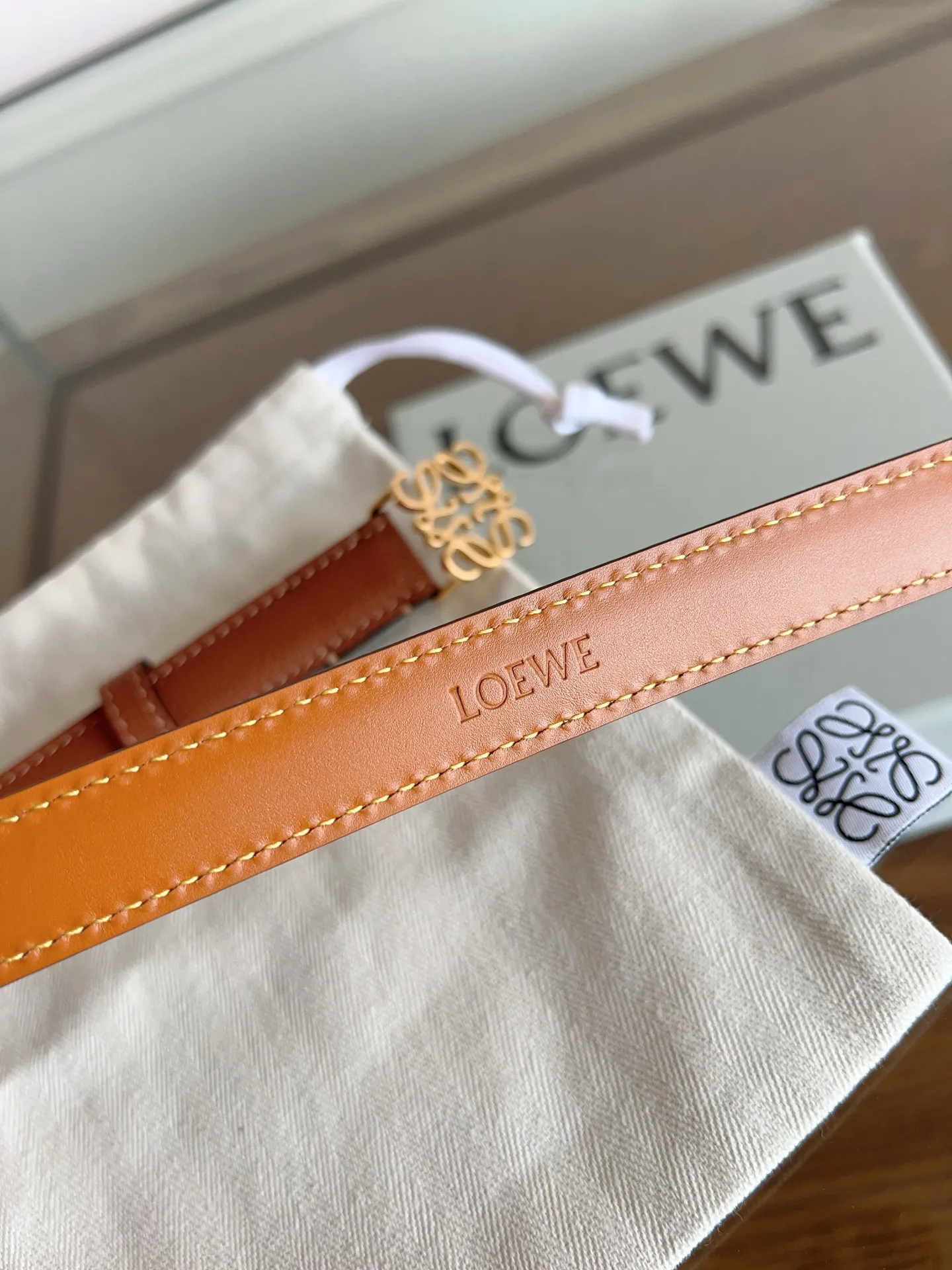 💰480💰Full package💰 💍Purchasing-grade LOEWE🇪🇸Spain original leather, pebbled brown cowhide. There is no doubt about the quality. There is no better, only the best. Size 2 cm