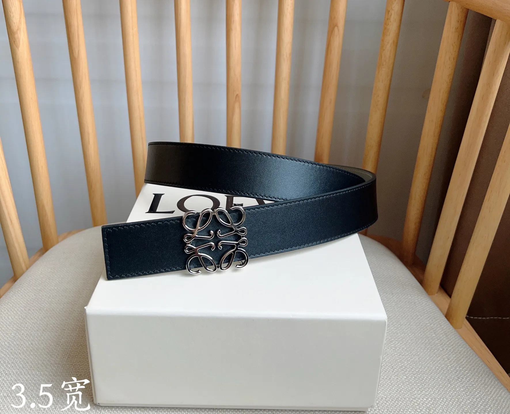 💰460💰Full package💰 💍Purchasing-grade LOEWE⚡️🌹The latest belt of the same style at the counter⚡️🌹Smooth cow leather double-sided belt equipped with Anagram pin buckle five-hole adjustment Excellent craftsmanship Personalized shape Exquisite material⚡️🌹Width: 3.5cm