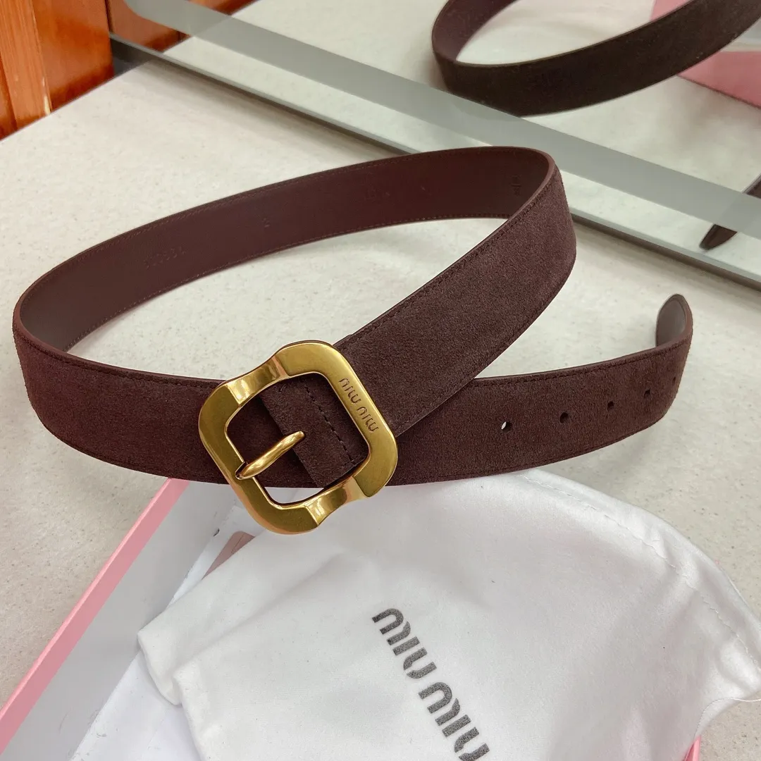 💰460💰Full package💰 💍Purchasing agent level Miumiu⚡️🌹New model, belt width 3.5cm, suede calfskin material pure copper metal buckle, minimalist style, design enhances style.