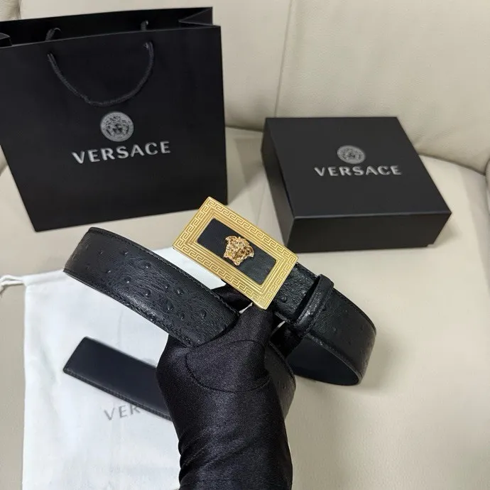 💰480💰Full package💰 💍Purchasing-grade Versace Width 4.0cm⚡️🌹Men's imported first-layer cowhide ostrich pattern🌹Medusa head veneer buckle