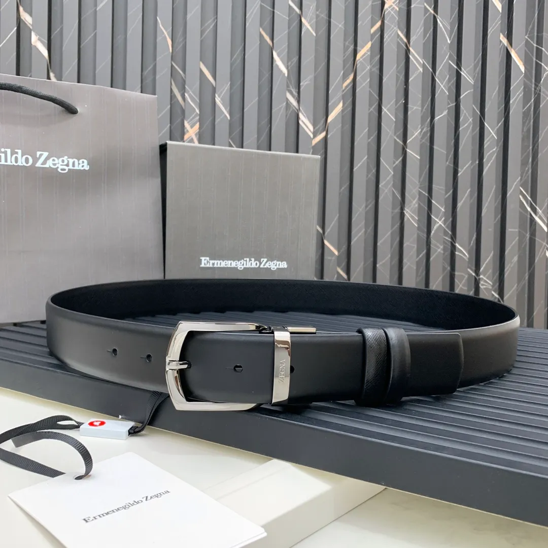 💰480💰Full package💰 💍Purchase level Ermenegildo Zegna EZ model 🌤Counter synchronization Double-sided usable Made in Italy Soft and comfortable feel Adjustable length Belt width 3.5cm💫