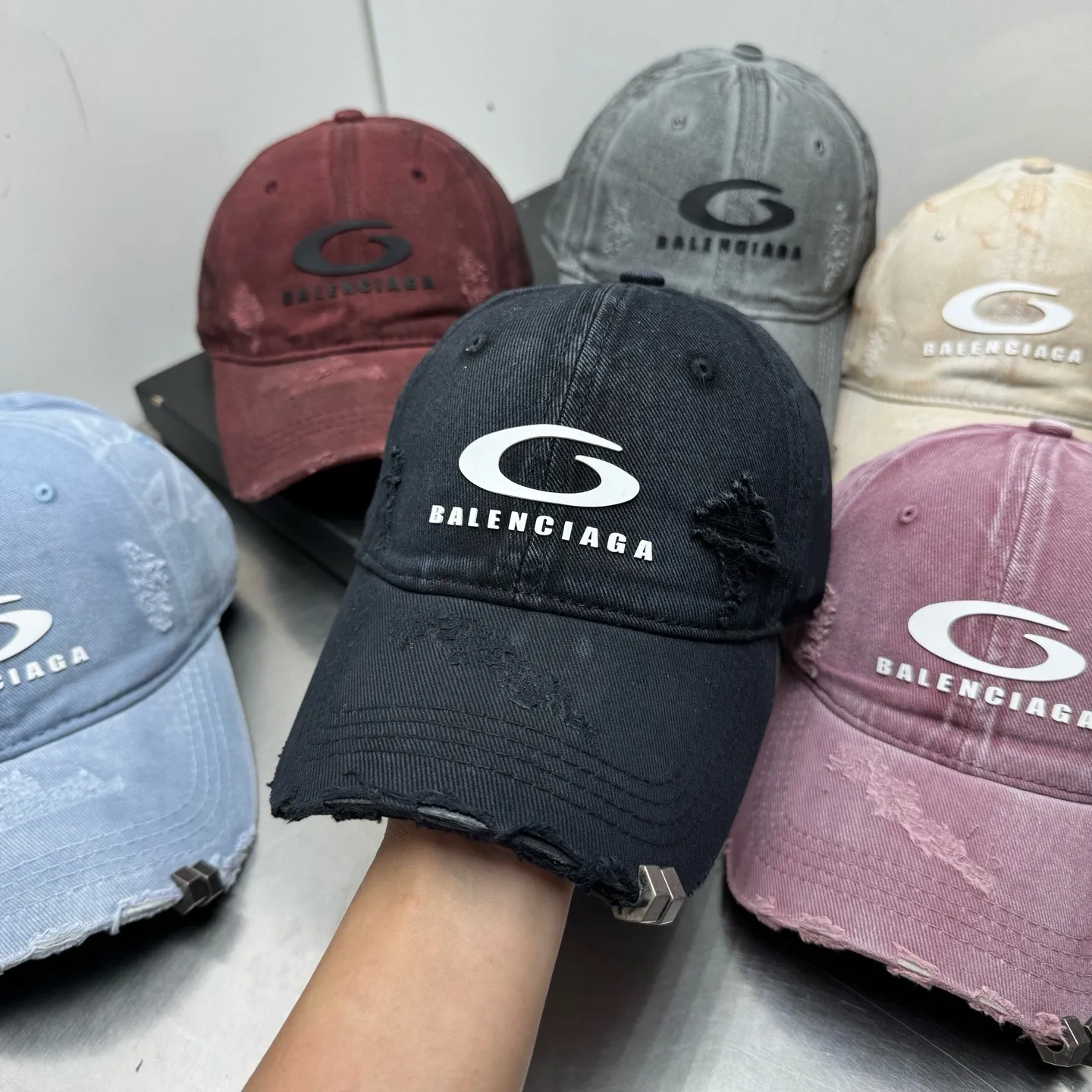 Balenciaga spring and summer distressed hole baseball cap