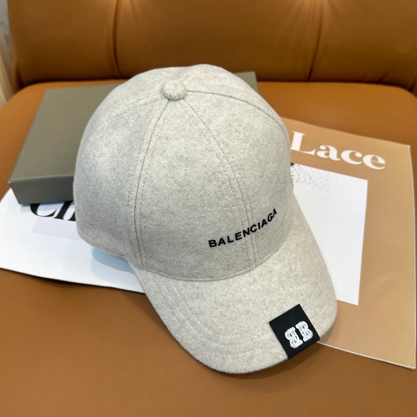 P60 💛 Comes with dust bag. [Balenciaga] 2025 new cashmere simple baseball cap, unisex ~ cool and handsome on the street
