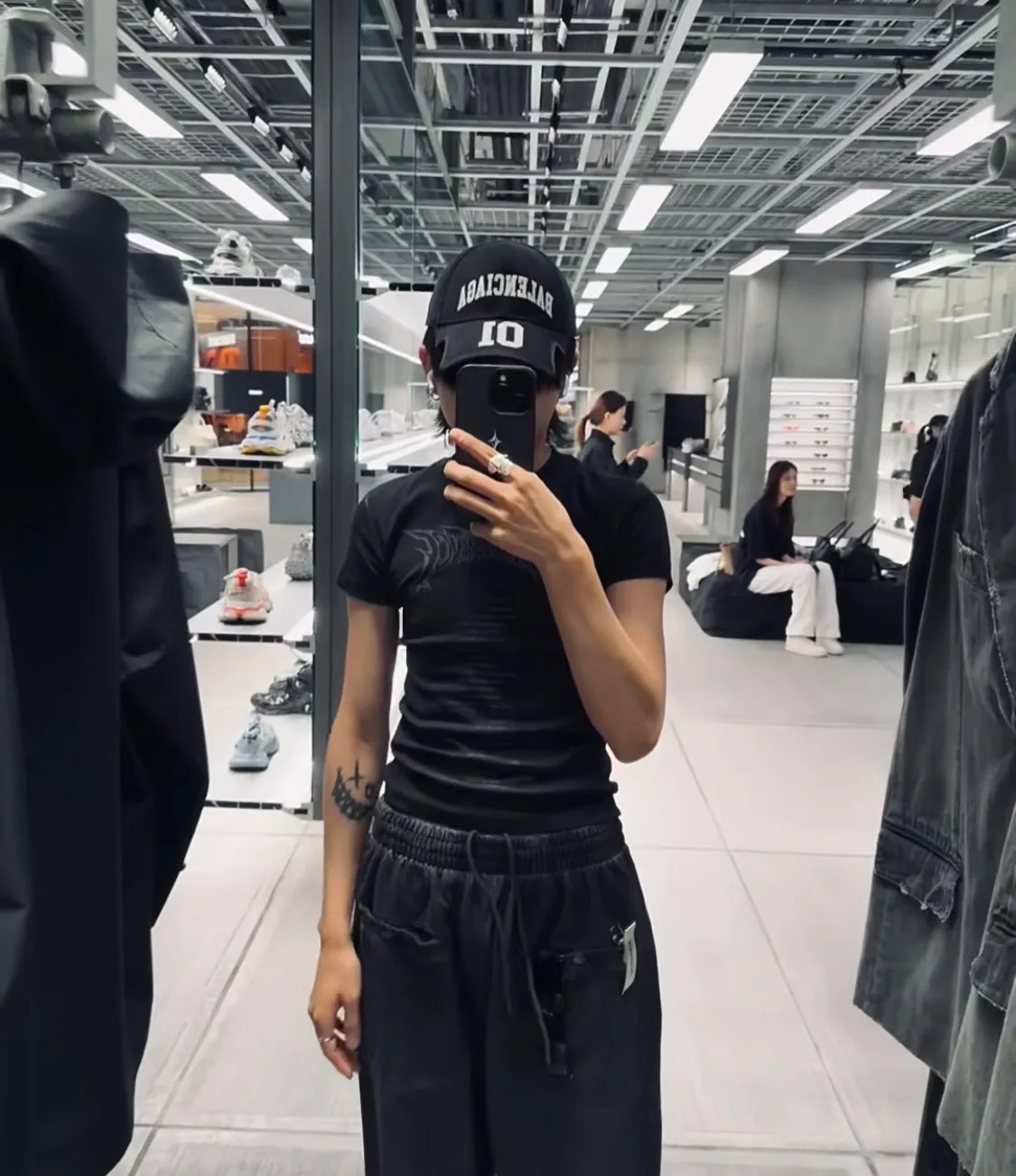 Welcome to inquire, Balenciaga high version baseball cap