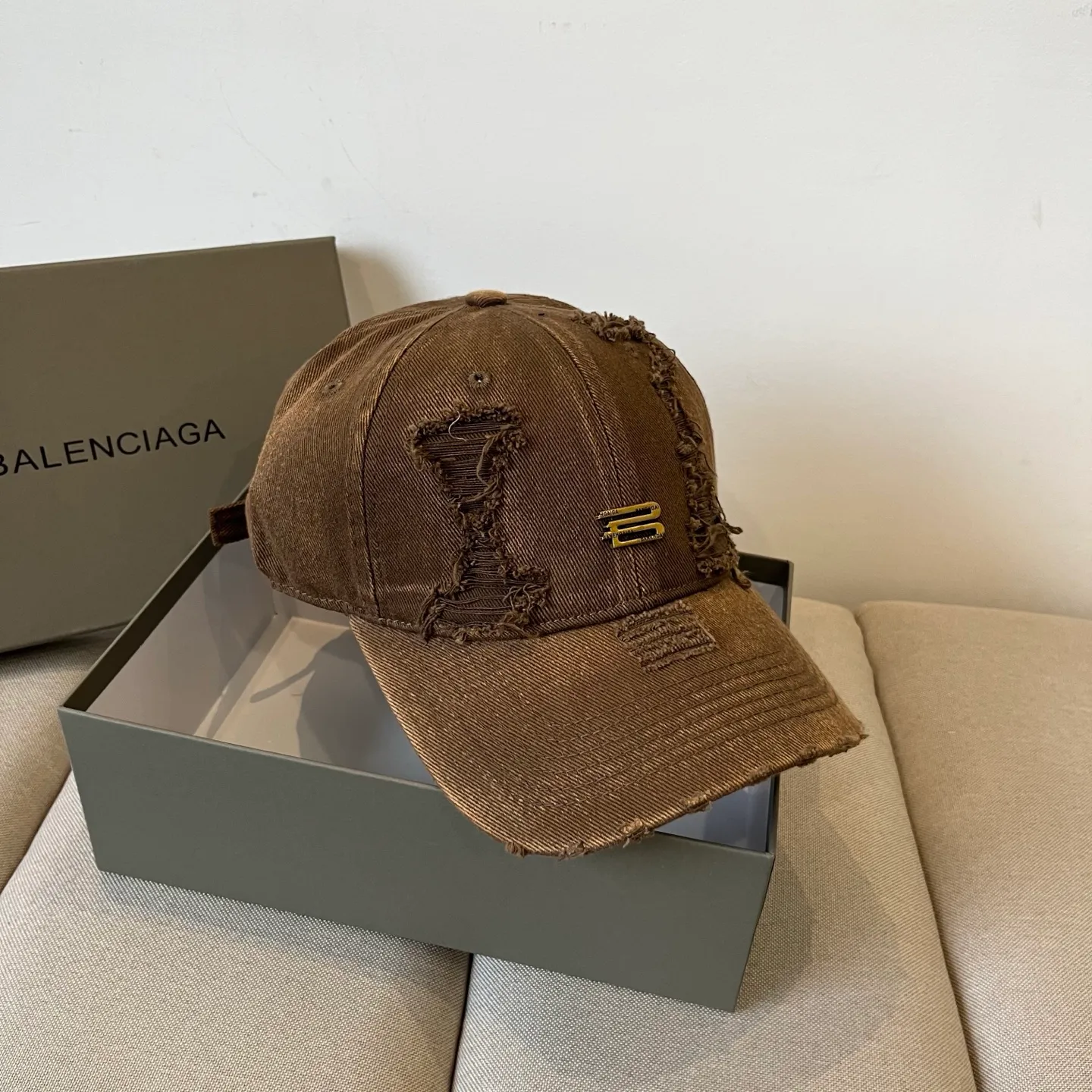 P60💰BALENCIAGA new logo baseball cap, cool colors, different styles for men and women, the first batch will be shipped first! A must-buy for Paris fans!