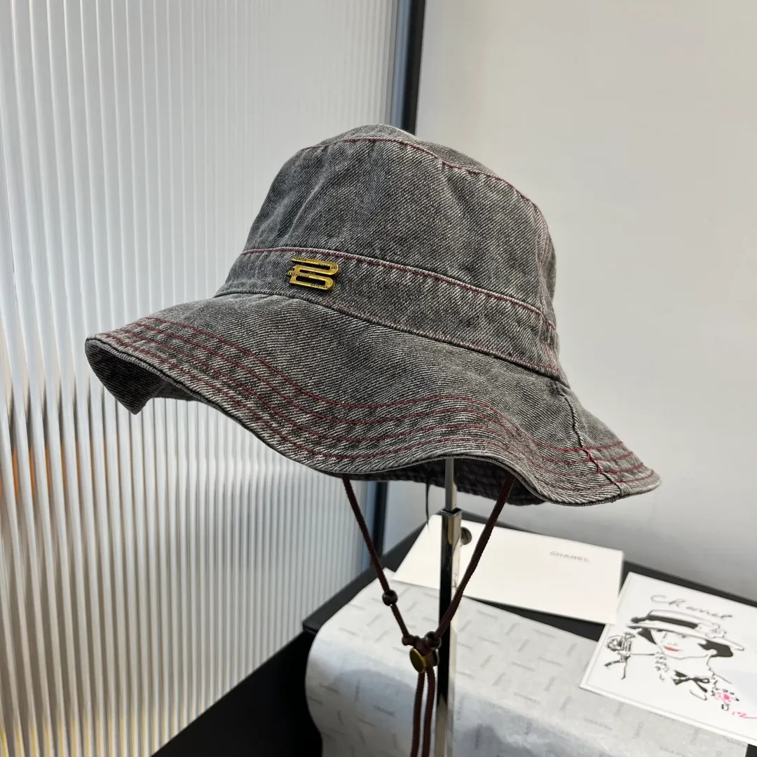 💰100¥ Balenciaga denim bucket hat, head circumference 57cm