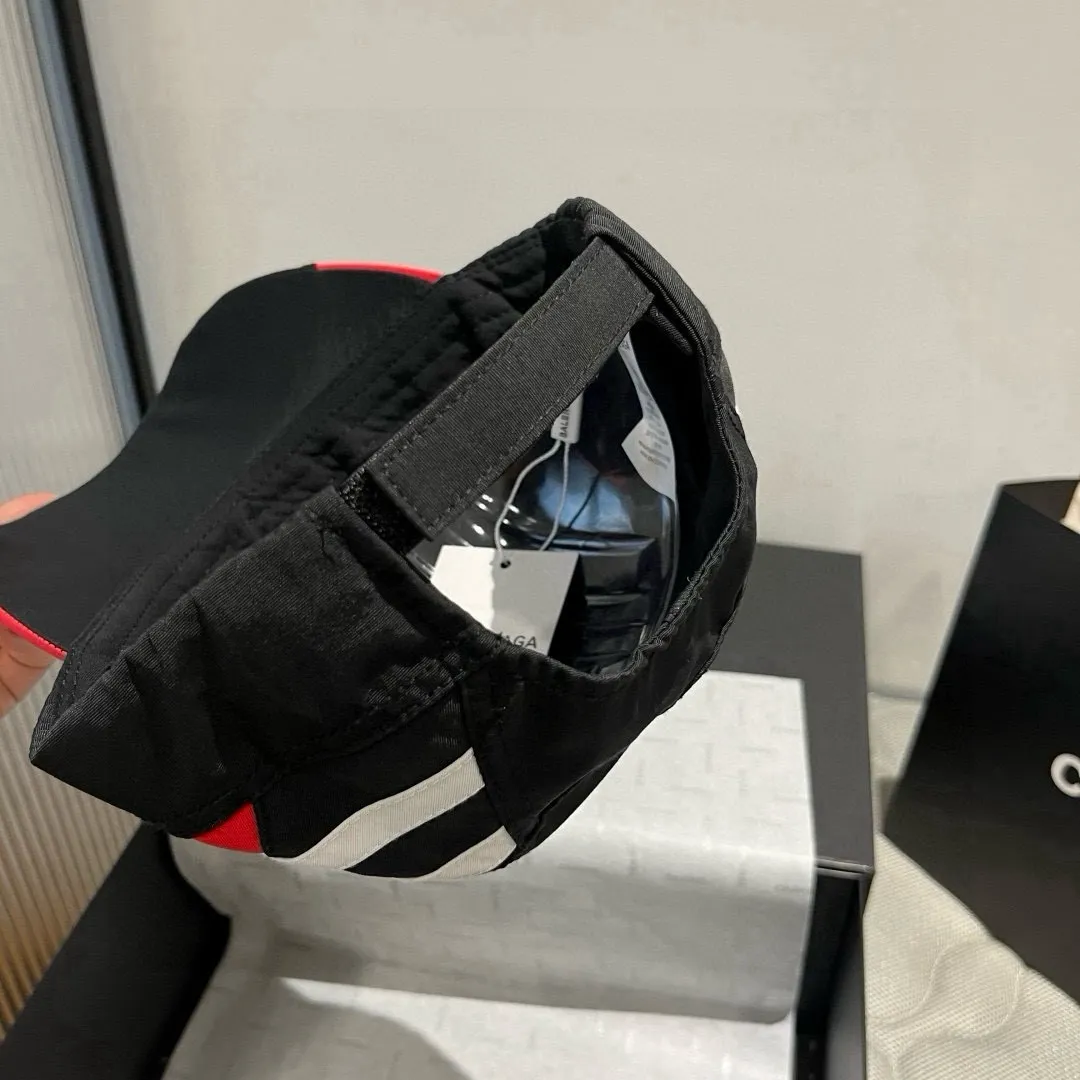 💰70¥ Balenciaga new peaked cap
