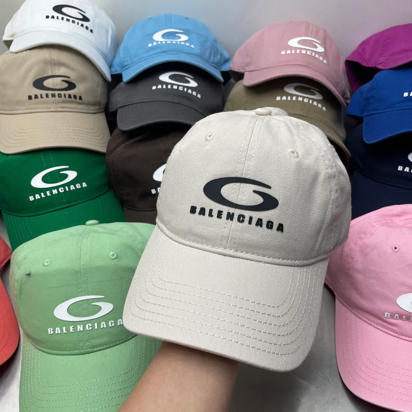 Private message for price inquiry! Popular Balenciaga soft-top baseball cap