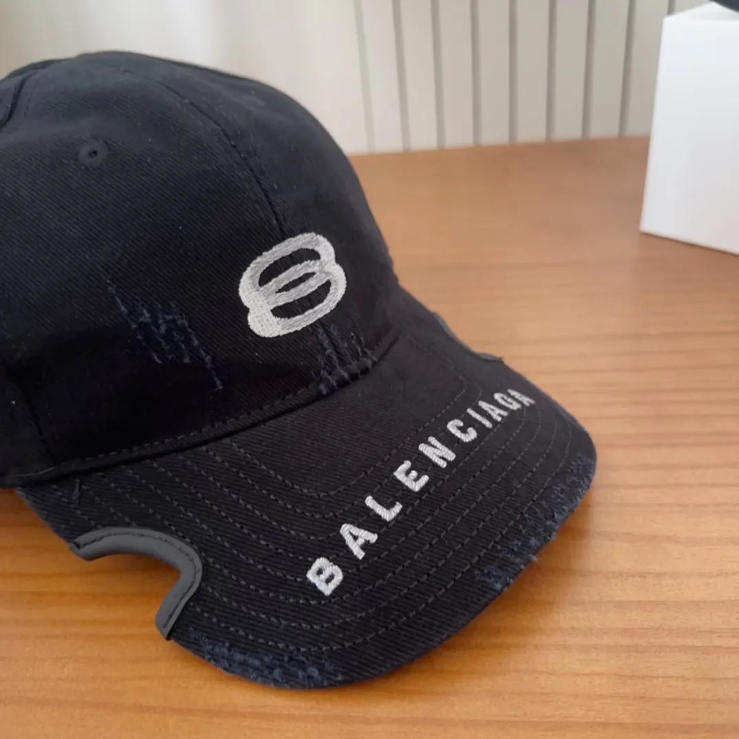 💰60 sun protection and sun protection tools｜New sun visor Paris* bucket hat, classic cool style, so nice👍😍 It’s so good-looking that you don’t need it 😉 Huge sun protection ❗️ Huge versatility ❗️ Huge face, small face 😉