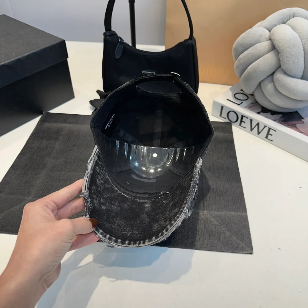 P60 Balenciaga ⚠️Coke distressed punk baseball cap shark fin duck tongue hat for men and women