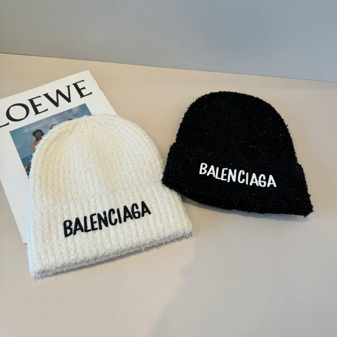 P50💰BALENCIAGA new logo woolen hat, cool colors, different styles for men and women, the first batch will be shipped first! A must-buy for Paris fans!