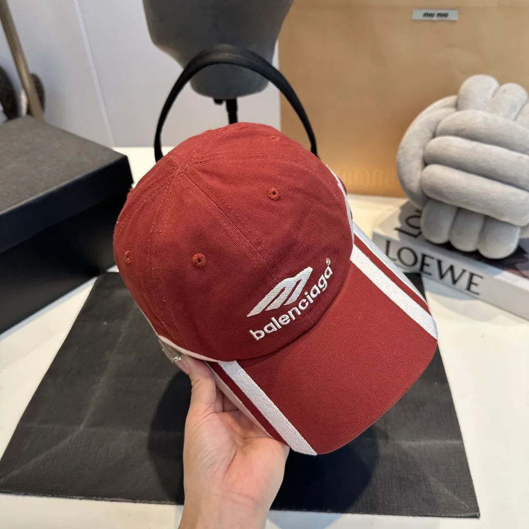 P60 Balenclaga official website new product Balenciaga new baseball cap ready for delivery in seconds🧢Simple, fashionable, super invincible and beautiful hat! Couple style!