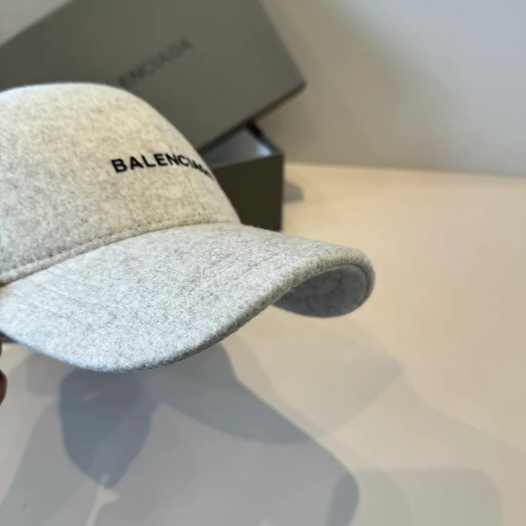 P50💰BALENCIAGA new logo baseball cap, cool colors, different styles for men and women, the first batch will be shipped first! A must-buy for Paris fans!