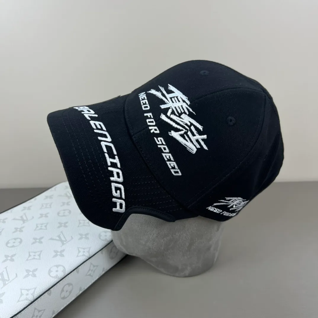 60💰BALENCIAGA Balenciaga’s new logo baseball cap, cool colors, different styles for men and women, the first batch will be shipped first! A must-buy for Paris fans!