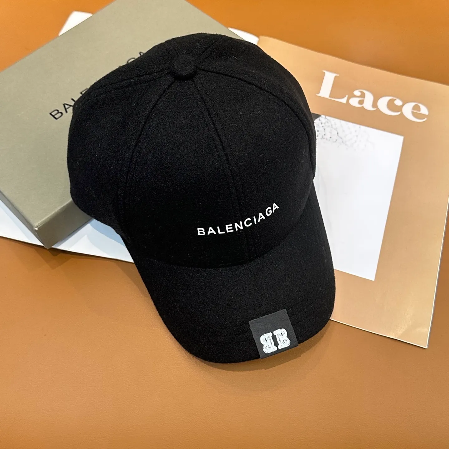 P60 💛 Comes with dust bag. [Balenciaga] 2025 new cashmere simple baseball cap, unisex ~ cool and handsome on the street