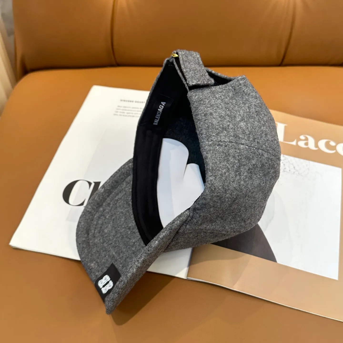 P60 💛 Comes with dust bag. [Balenciaga] 2025 new cashmere simple baseball cap, unisex ~ cool and handsome on the street