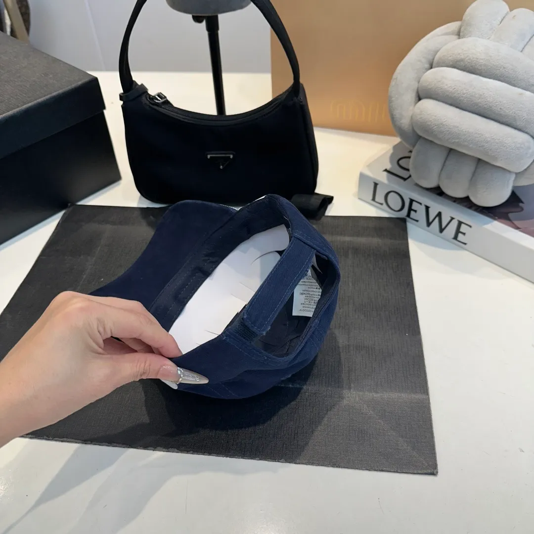 P60 Balenclaga official website new product Balenciaga new baseball cap ready for delivery in seconds🧢Simple, fashionable, super invincible and beautiful hat! Couple style!