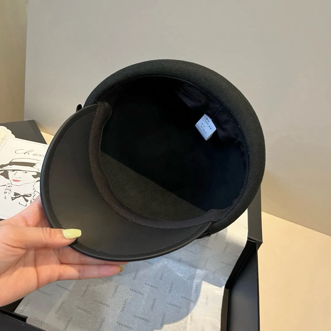 💰180¥ Balenciaga's new duck bill military cap, 100% wool 🦙% head circumference 57cm adjustable