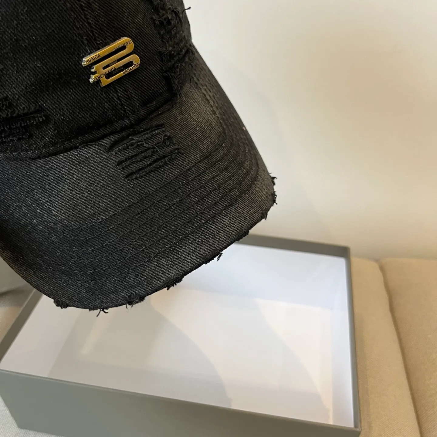 P60💰BALENCIAGA new logo baseball cap, cool colors, different styles for men and women, the first batch will be shipped first! A must-buy for Paris fans!
