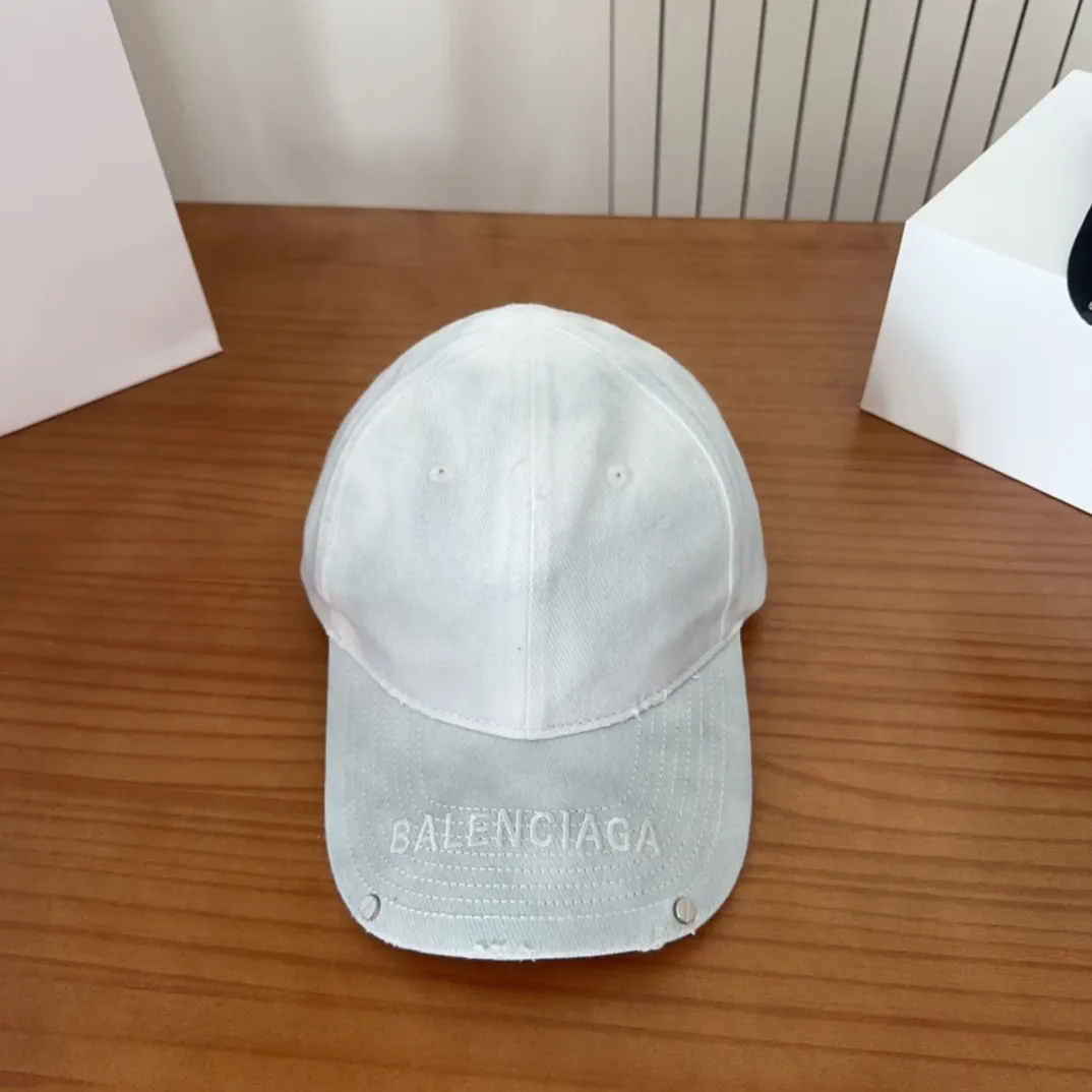 💰60 BALENCIAGA new washed baseball cap, cool colors, different styles for men and women, the first batch will be shipped first! A must-buy for Paris fans!