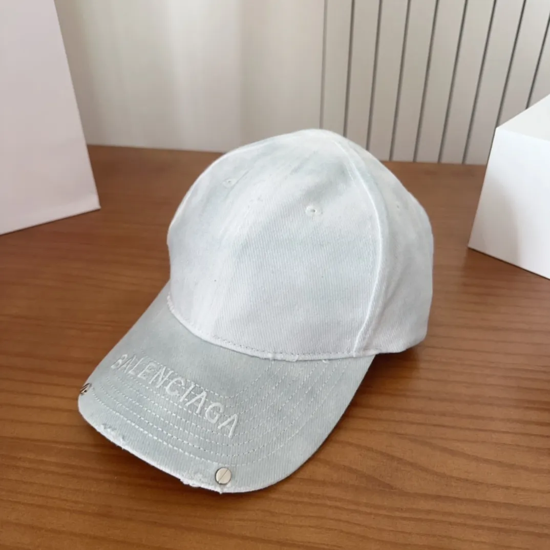 💰60 BALENCIAGA new washed baseball cap, cool colors, different styles for men and women, the first batch will be shipped first! A must-buy for Paris fans!