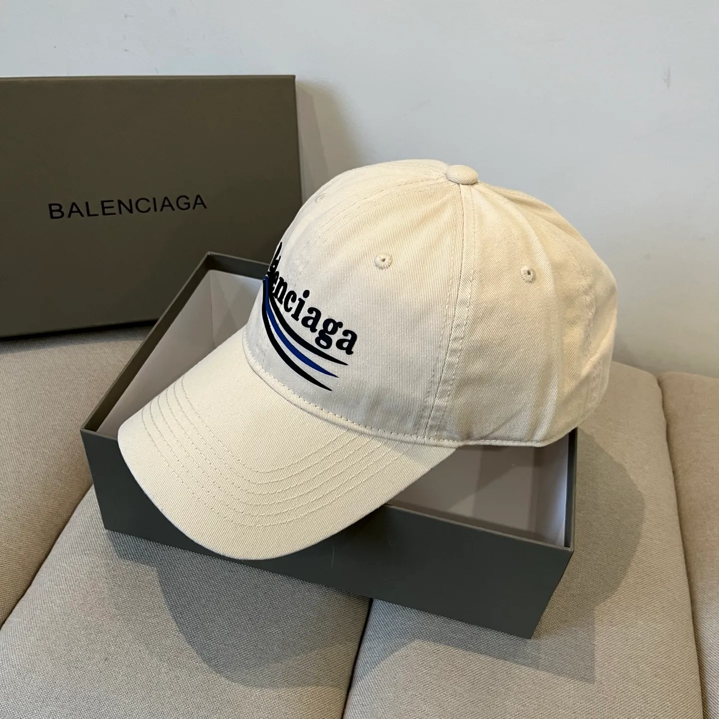 P50💰BALENCIAGA new logo baseball cap, cool colors, different styles for men and women, the first batch will be shipped first! A must-buy for Paris fans!