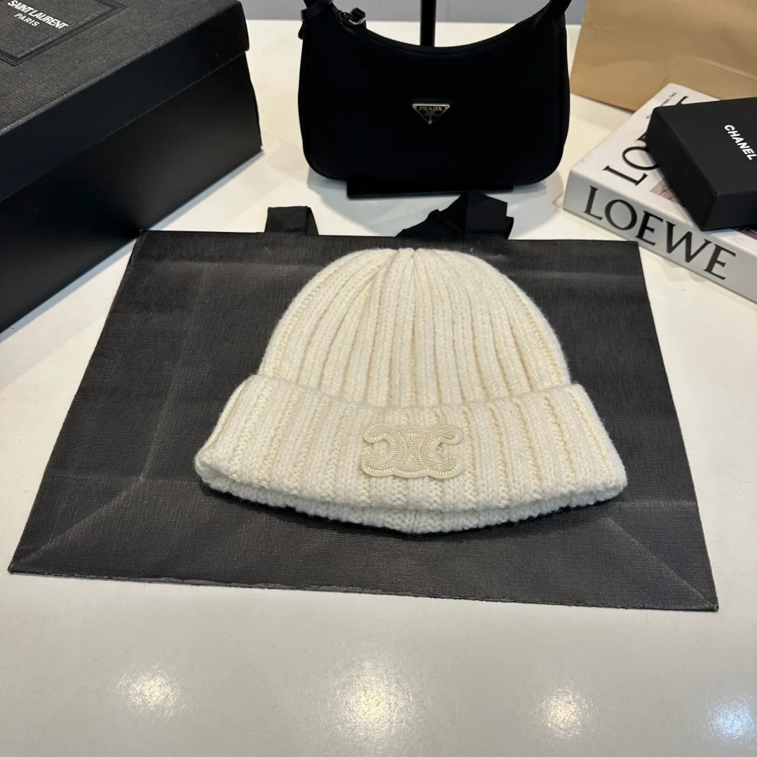 P50 Celine new knitted beanie