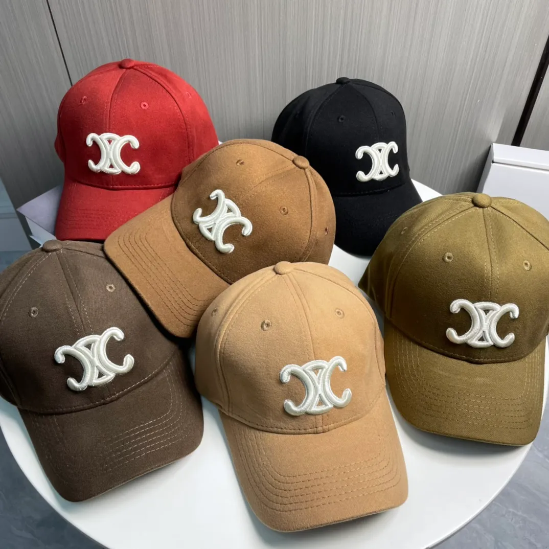 P66 💛 Comes with dust bag [CELINE Celine] new simple baseball cap, new shipment, big brand style is super easy to match, hurry up and get it!