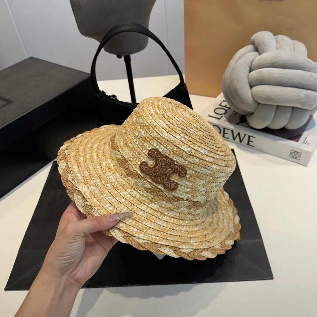 P130 Celine new straw hat, made of papyrus, foldable head circumference 57cm