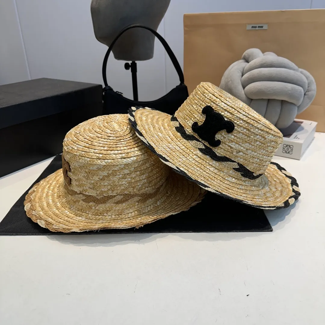 P130 Celine new straw hat, made of papyrus, foldable head circumference 57cm