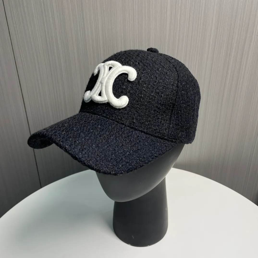 P66 Celine's new counter synchronized small fragrance style tweed baseball cap🧢Full details, celebrity style, super brand, easy to match!