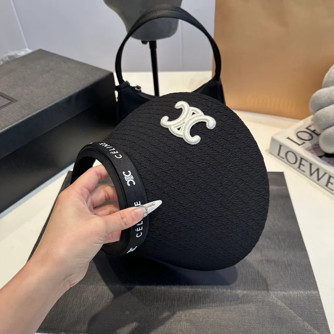 P54 Celine Arc de Triomphe empty top duck tongue sun hat for women spring and summer sun protection UV versatile straw hat letter new style