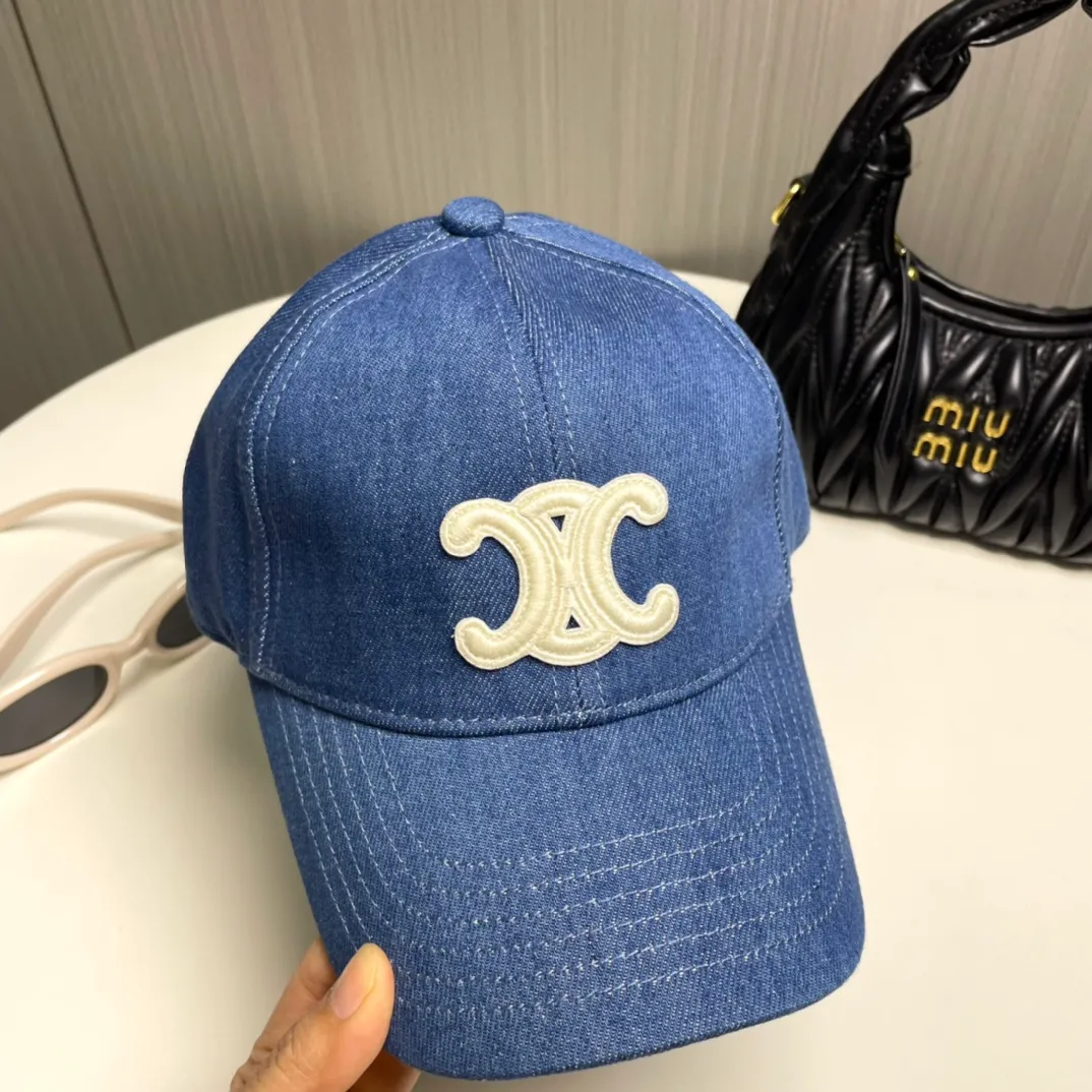 P76 comes with dust bag, CELINE high-quality new washed denim baseball cap, the best quality, casual and elegant, simple and fashionable, you can compare it yourself