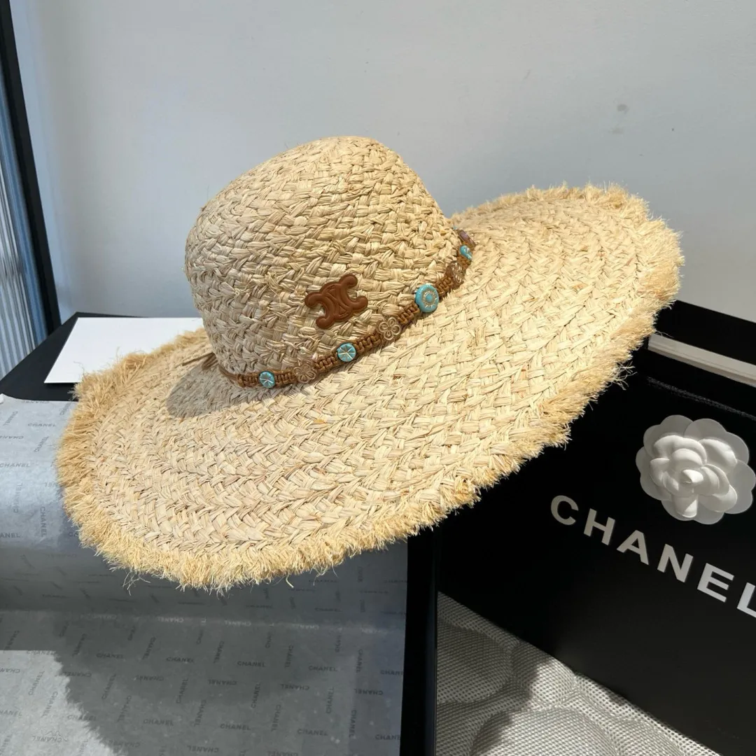170¥ Celine Raffia straw hat, a must-have for travel, head circumference 57cm