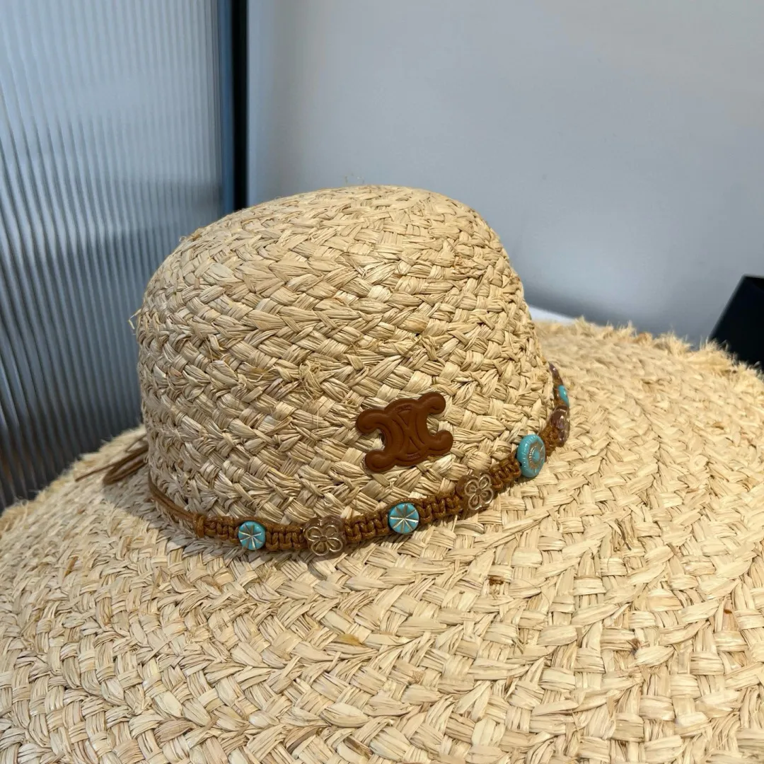 170¥ Celine Raffia straw hat, a must-have for travel, head circumference 57cm