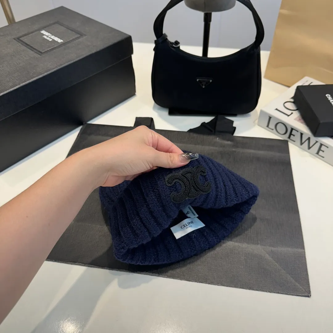 P50 Celine new knitted beanie