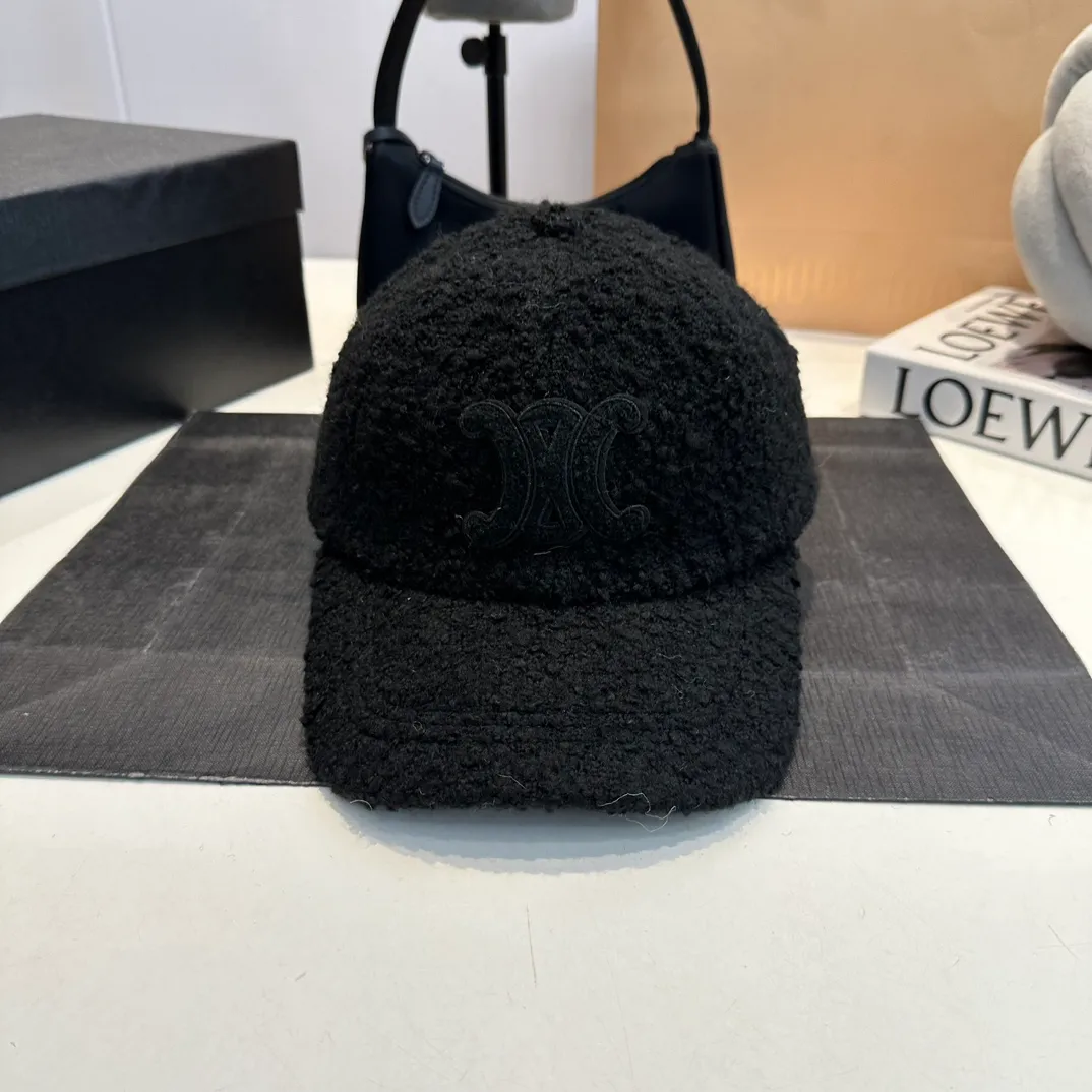 P70 CELINE Arc de Triomphe 2024 new wool 🦙 baseball cap, classic style, unisex