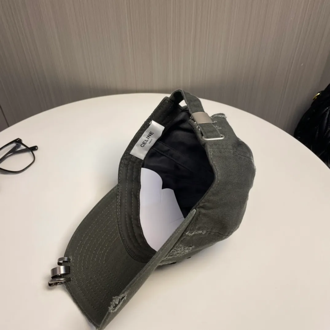 P70💛 Comes with dust bag [CELINE Celine] 2024 new simple baseball cap, new model shipped, big brand style is super easy to match, hurry up and get it!