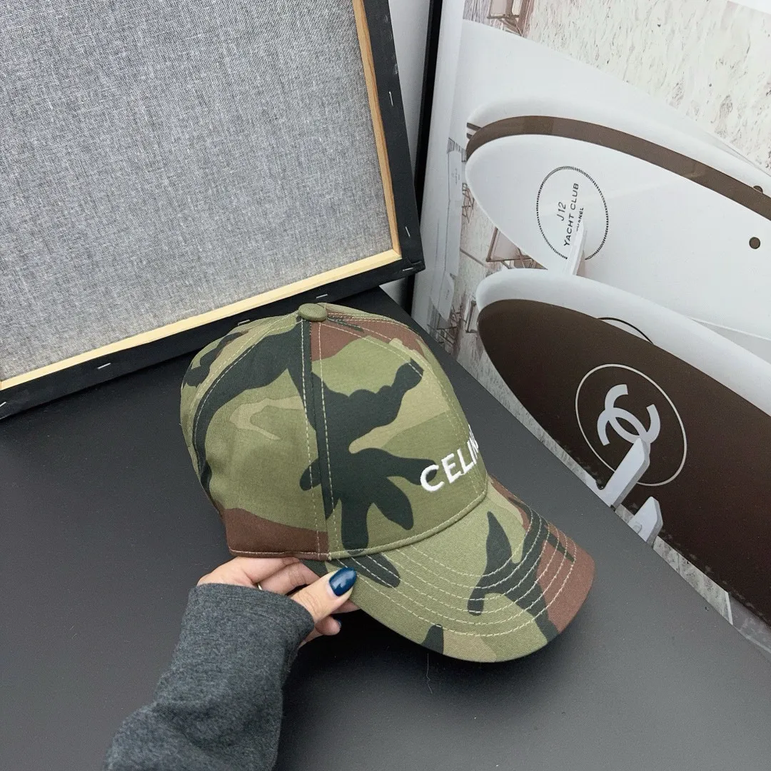 CELINE 🧩 High version baseball cap, unique and cool camouflage style ~ Same style for men and women, very photogenic‼ ️
