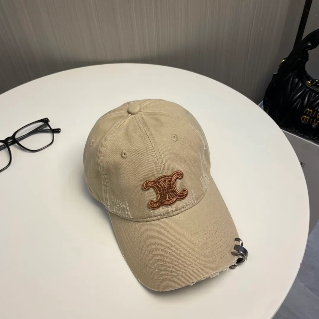 P70💛 Comes with dust bag [CELINE Celine] 2024 new simple baseball cap, new model shipped, big brand style is super easy to match, hurry up and get it!