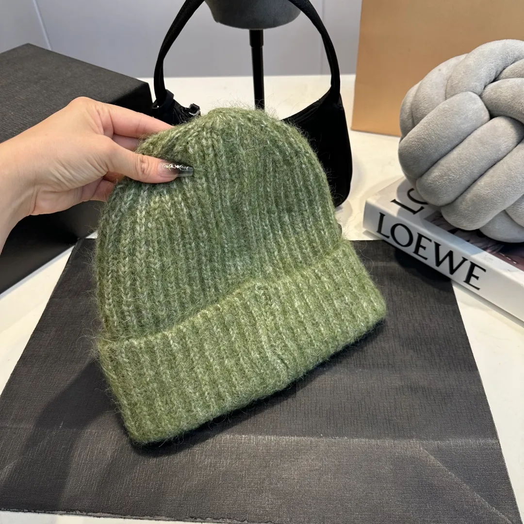 P70 Celine new autumn and winter wool hat, running size, head circumference 57cm