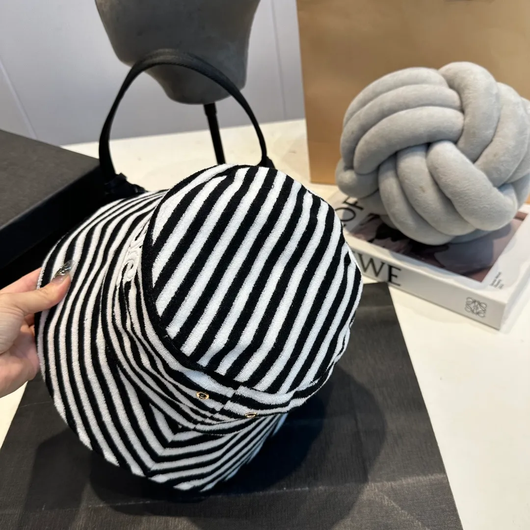 P70 Celine 2025 new autumn and winter fisherman hat