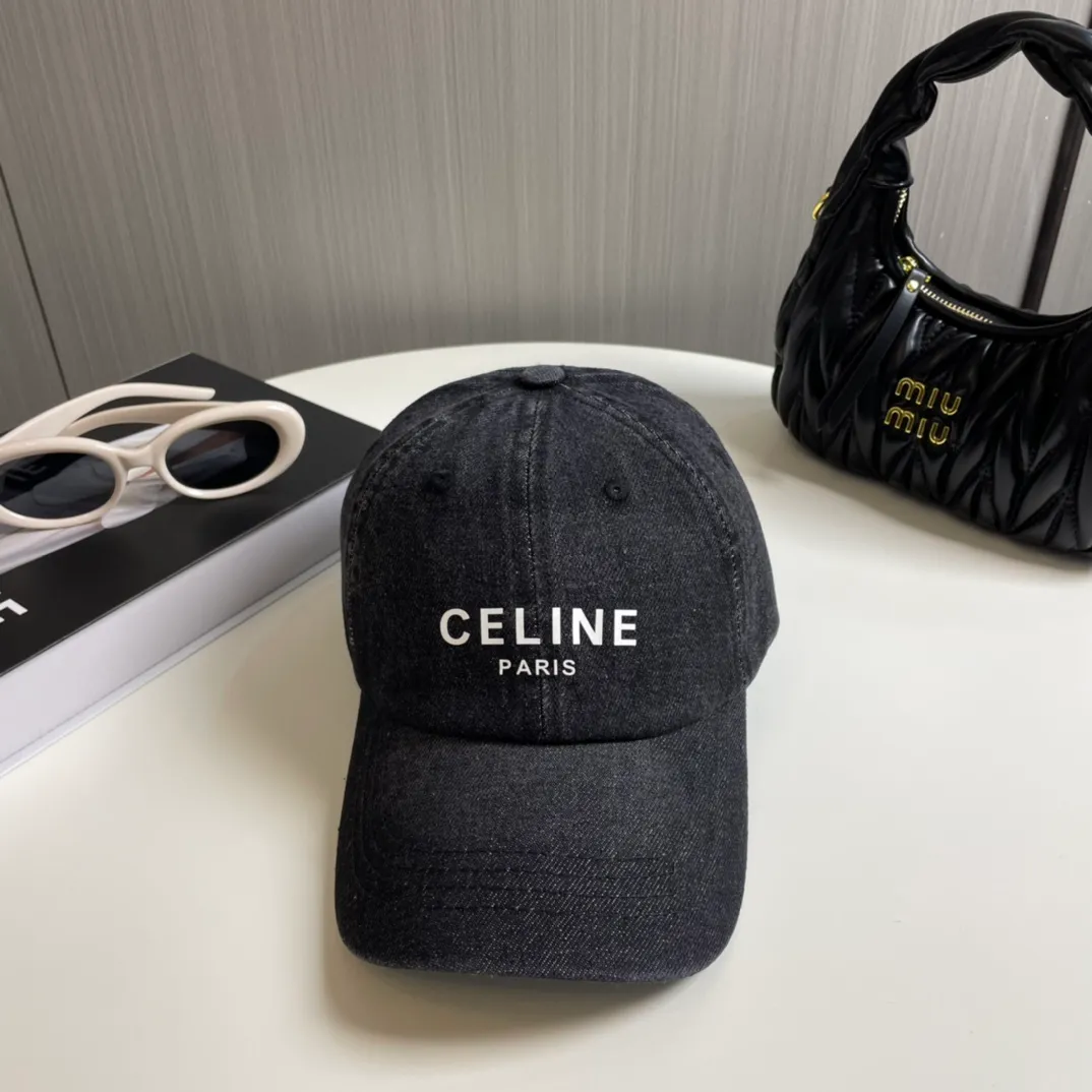P70💛 Comes with dust bag [CELINE Celine] new denim baseball cap🧢, a must-have and easy to match when going out, hurry up and get it!