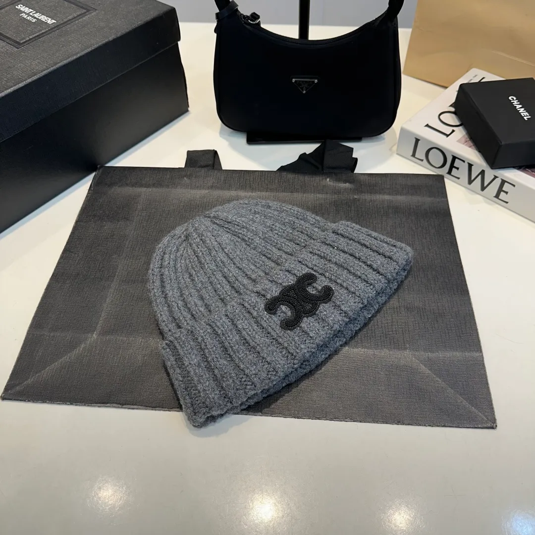 P50 Celine new knitted beanie