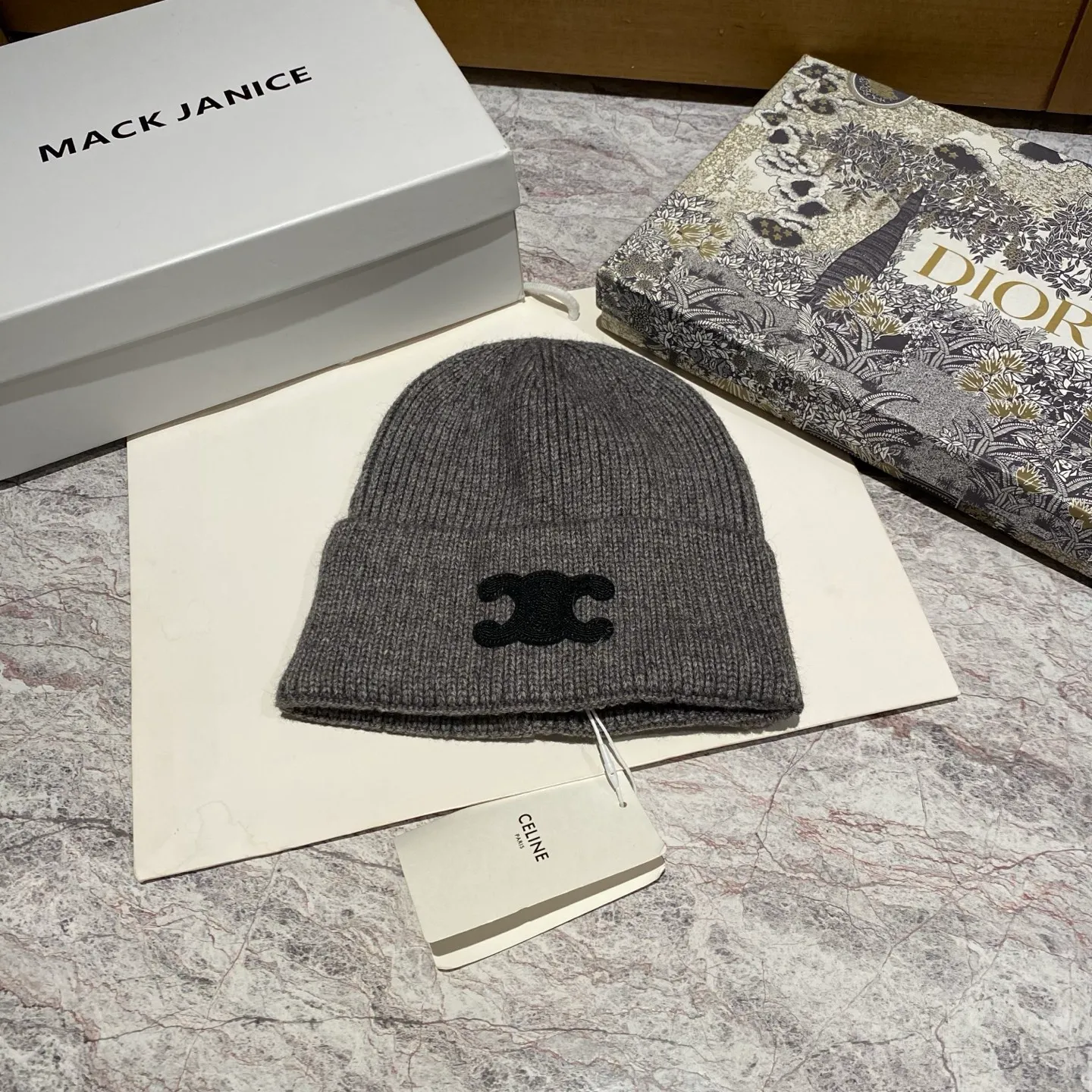 CELINE cashmere knitted hat