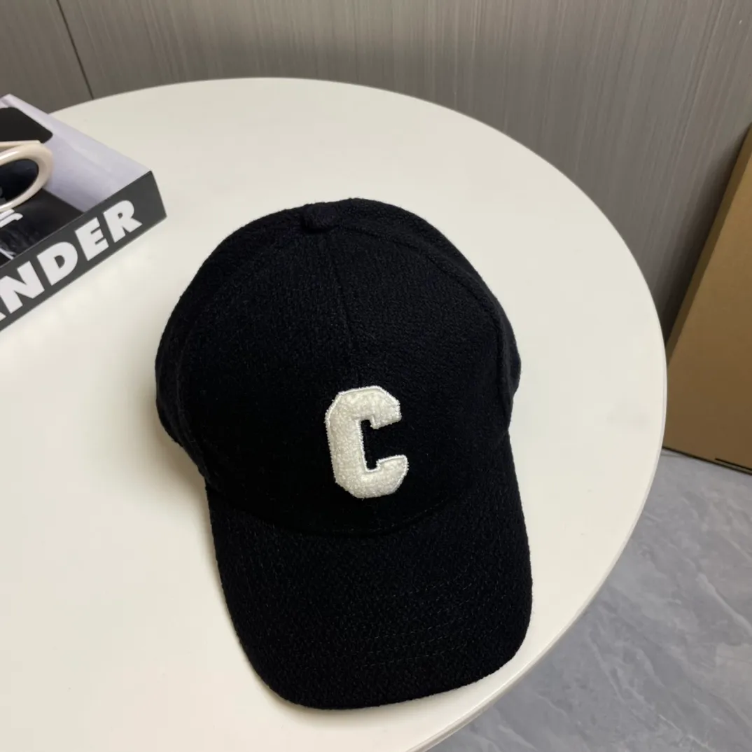 P86 CELINE · Celine's new C letter embroidered baseball cap 🧢 Top version 👍 Purchased from ZP for printing, the hat shape is completely customized according to ZP 2:1. Custom woven wool fabric, super textured! The letter C distinguishes the market version, the size and the texture of the looped hair are all restored. The hardware adjustment buckle is custom-molded and has a logo. Customized logo webbing inside the hat, all details restored💯 ⚠️Size: One size fits all and adjustable!