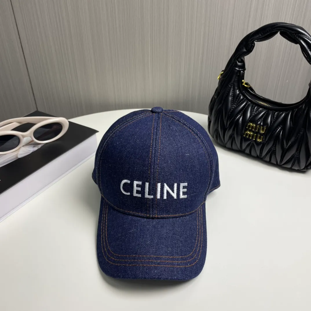 P66 comes with dust bag, CELINE new washed denim embroidered baseball cap🧢, the best quality, casual and elegant, simple and fashionable, you can compare it yourself