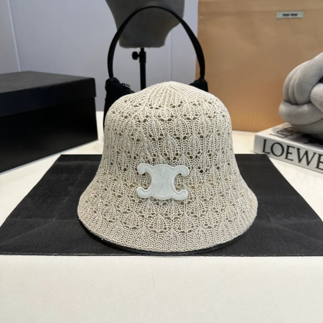 P56 Celine new knitted hand hat, hand hook fisherman hat, head circumference 57cm