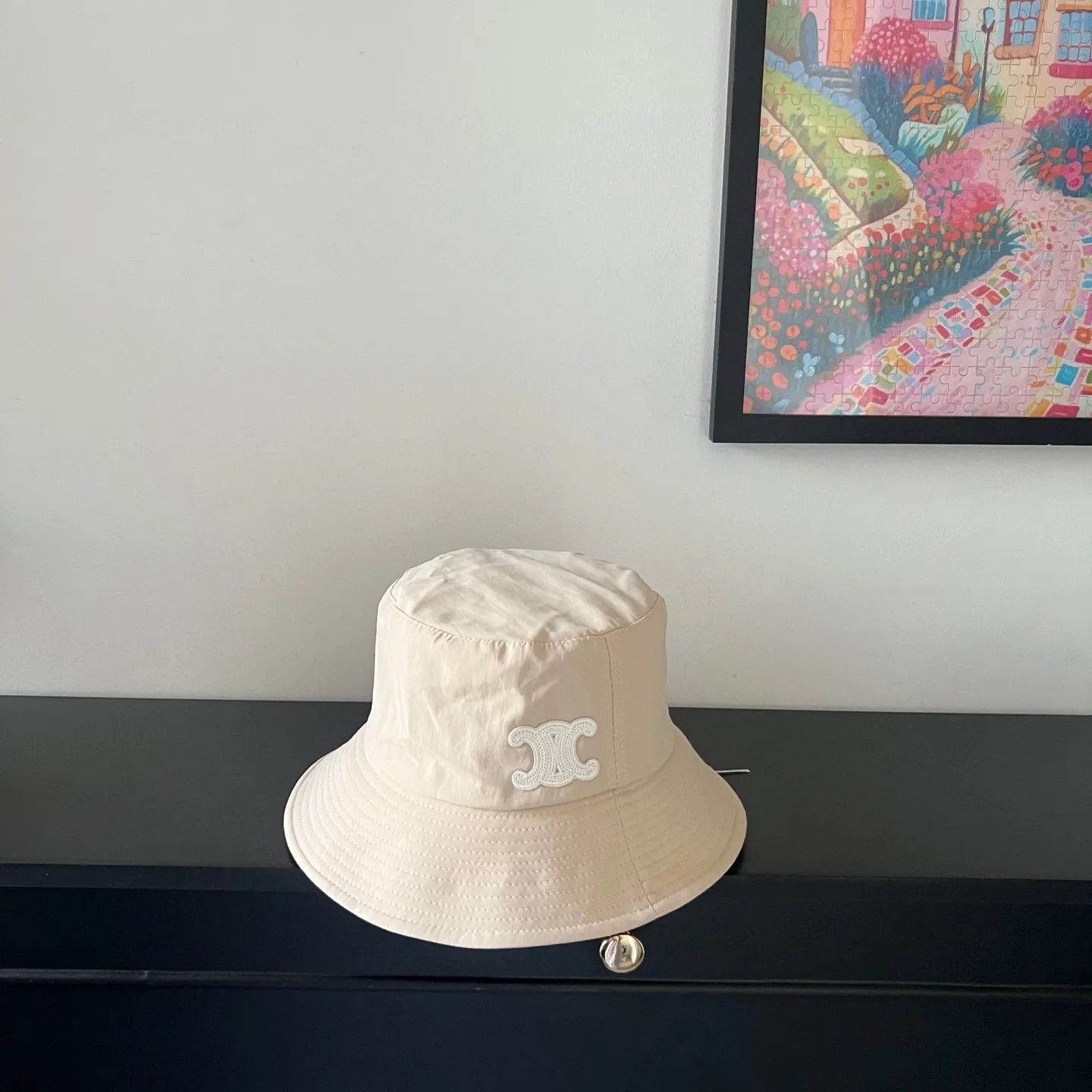 🉐140💛 Comes with dust bag [Celine] 2025 new style simple fisherman hat made of smooth material, unique design ~ versatile for daily use