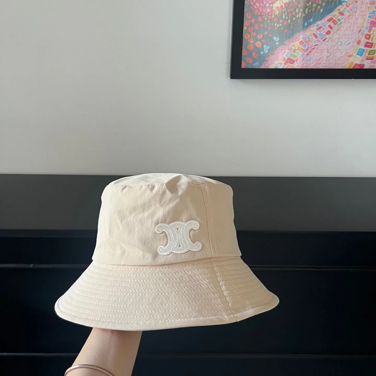 🉐140💛 Comes with dust bag [Celine] 2025 new style simple fisherman hat made of smooth material, unique design ~ versatile for daily use